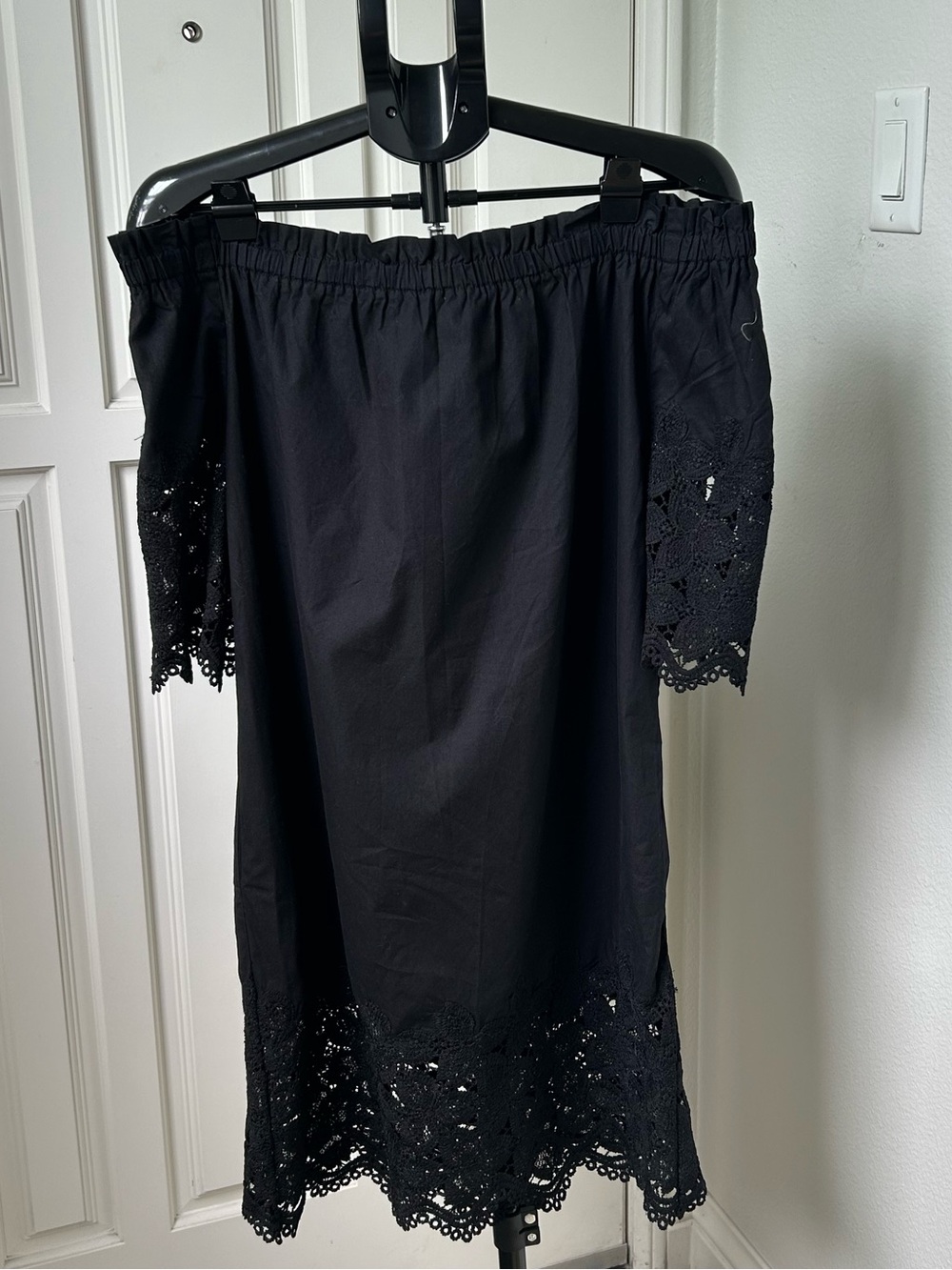 Mango Black Off Shoulder Crochet Lace Midi Dress – Size S